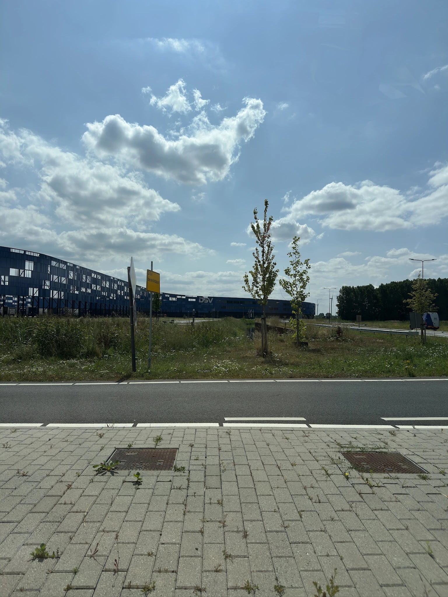 DSV: een kijkje achter de deuren van een distributiecentrum van 200.000 vierkante meter